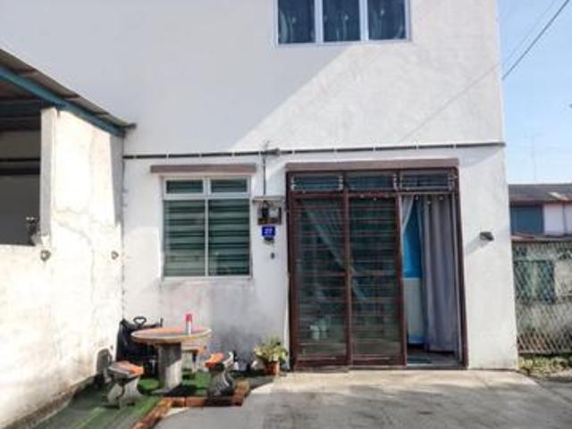 Terraced House for sale in Batu Pahat, Johor