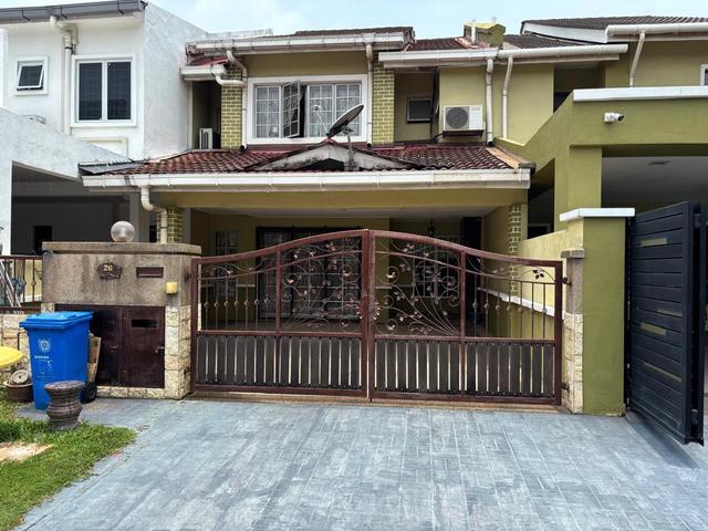 Terraced House for rent in Petaling, Alam Impian