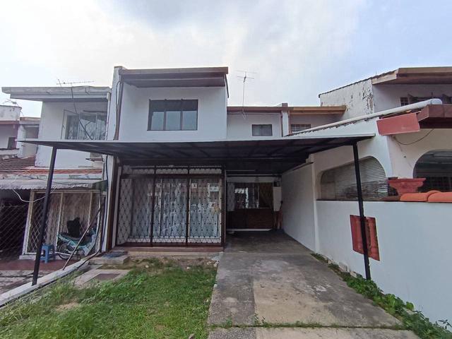 Terraced House for rent in Country Heights Damansara, Kuala Lumpur