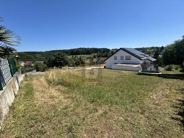 Erdgeschosswohnung kaufen in Spechbach, Baden-Württemberg