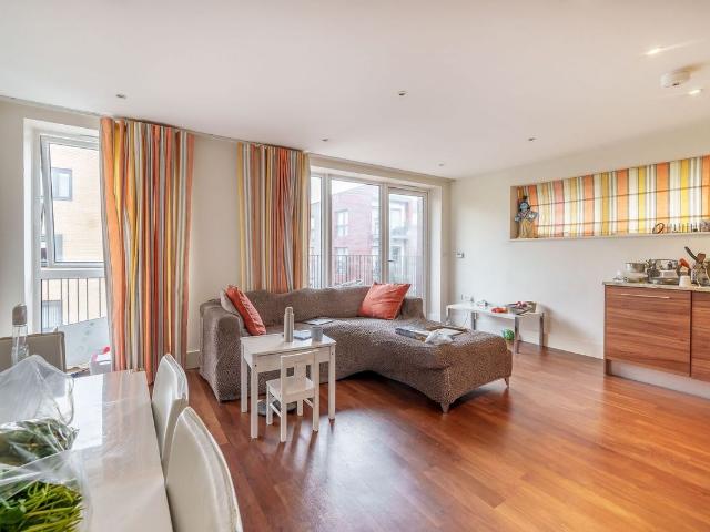 Apartment for rent in Stanmore Place, Greater London