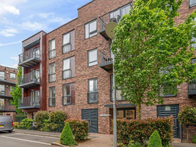 Apartment for rent in Stanmore Place, Greater London