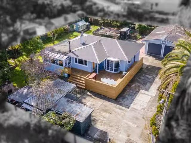 House for rent in Pauatahanui, Wellington