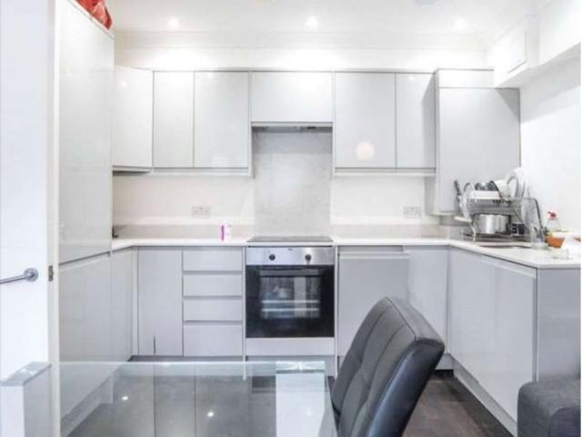 Apartment for rent in London Borough of Tower Hamlets, Greater London