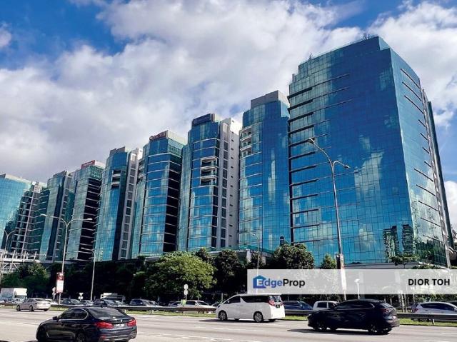 Shop for sale in Petaling, Damansara Damai