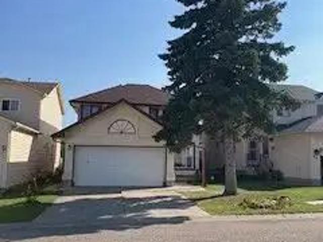 Apartment for rent in Monterey Park, Calgary