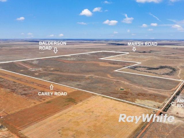 Acreage for sale in Patho, Victoria