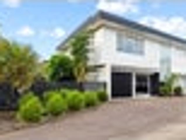 Townhouse for sale in Hillersden