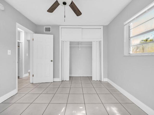 Apartment for rent in Hollywood, Florida