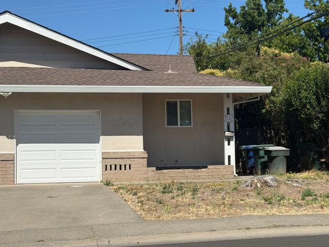 Apartment for rent in California