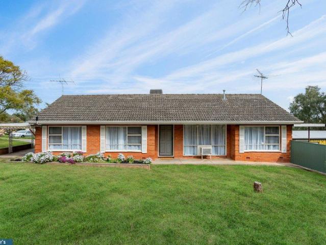 House for sale in Para Hills, Adelaide