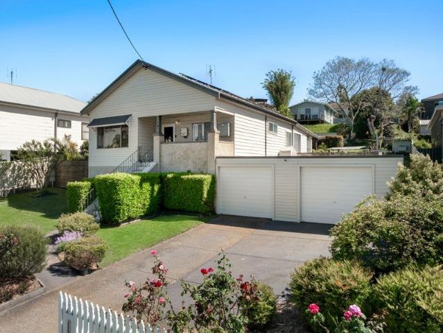 House for sale in Speers Point, Newcastle-Maitland