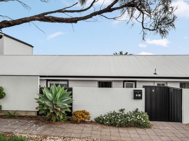 Apartment for rent in Christies Beach, Adelaide