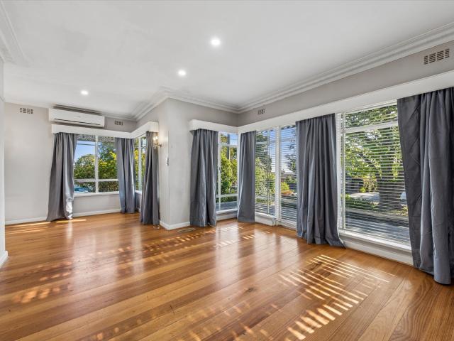 House for rent in Burwood, Melbourne