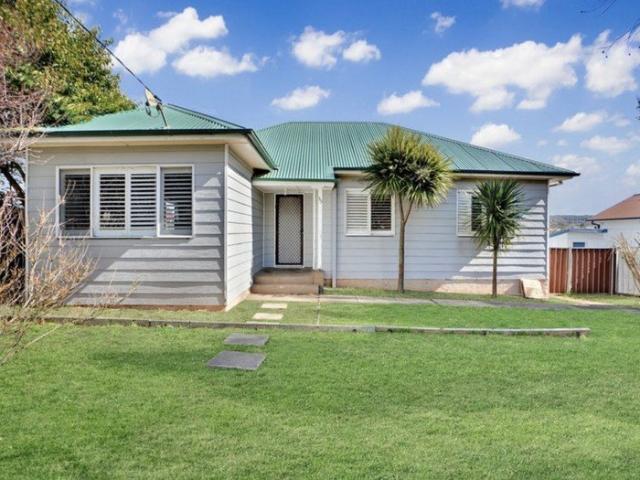 House for rent in Brisbane Grove, New South Wales