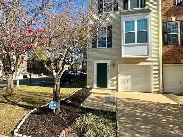 Condo for rent in Alexandria