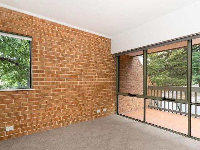 Apartment for rent in Kingston Foreshore, South Canberra