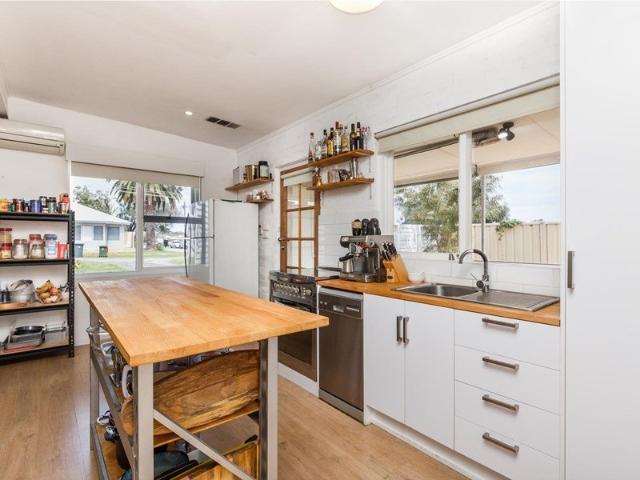 Duplex for rent in Spearwood, City of Cockburn