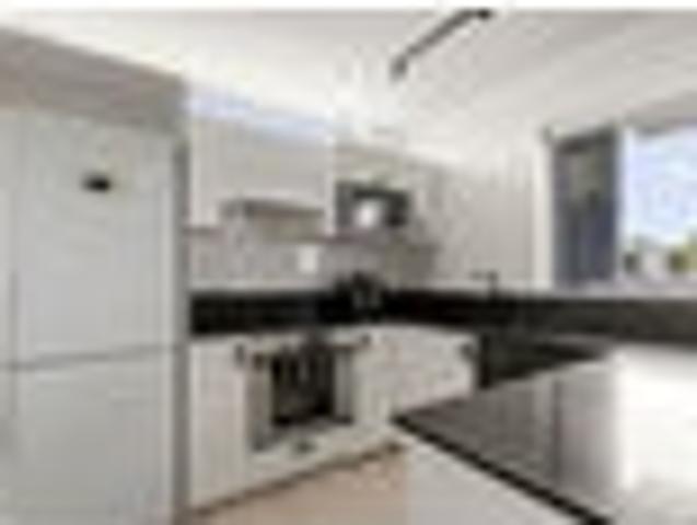 Apartment for sale in Saint Albans, Linwood-Central-Heathcote Community