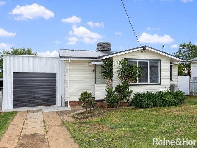 House for sale in Mount Austin, Wagga Wagga City Council