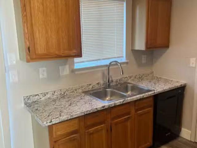 Condo for rent in Sterling Heights