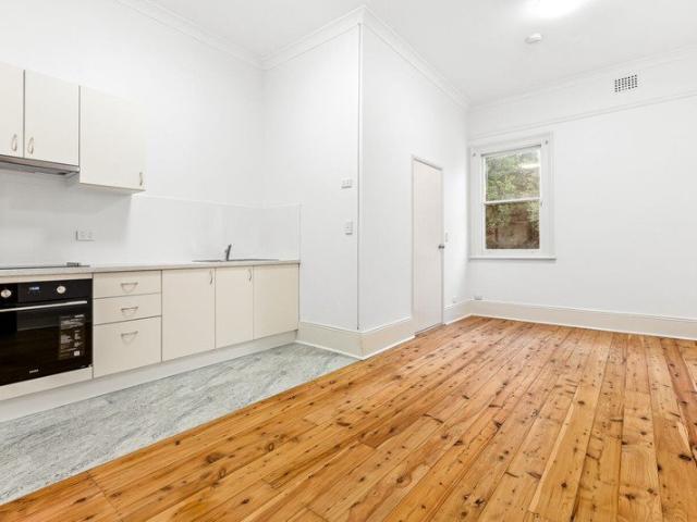 Granny Flat for rent in Sydney, New South Wales