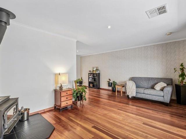 House for rent in Blackwood, Adelaide