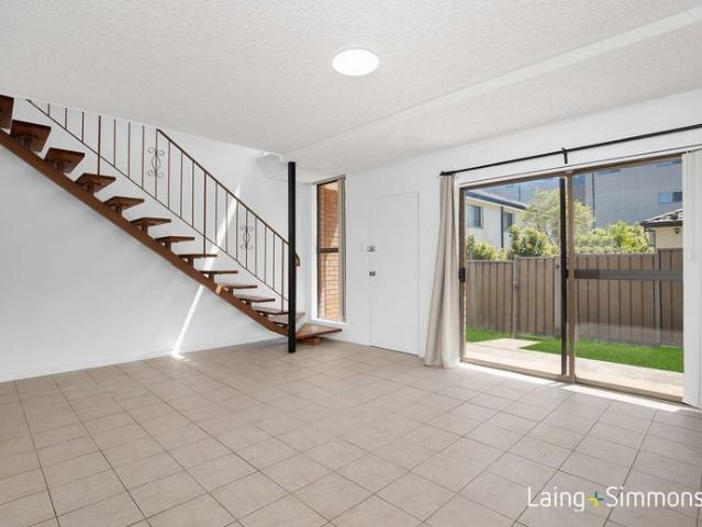 Townhouse for rent in Sydney, New South Wales
