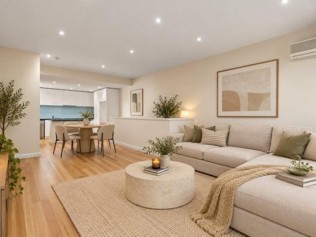 Townhouse for rent in Port Melbourne, Melbourne