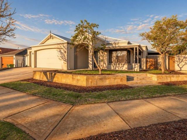 House for sale in Piara Waters, Western Australia