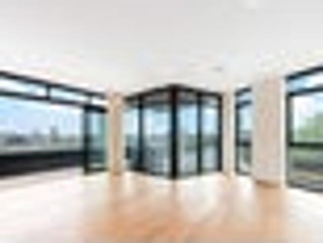 Apartment for sale in Takapuna