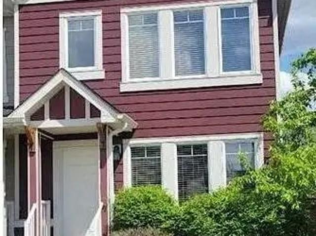 Townhouse for rent in Chesterview Estates, Chestermere