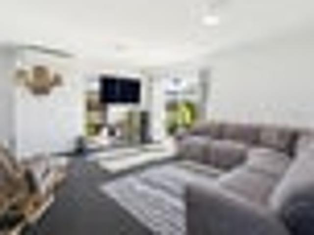 House for sale in Papakura
