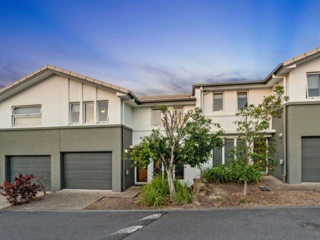 Townhouse for sale in Richlands, Greater Brisbane