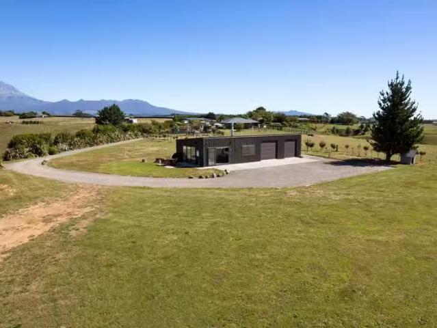 House for rent in Egmont Village, Taranaki