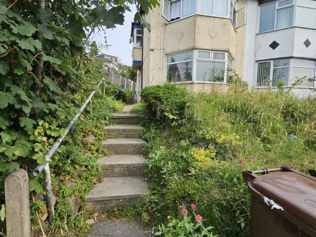 House for rent in Oakwood, West Yorkshire