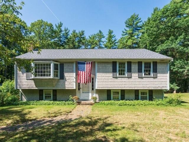 House for sale in Plympton, Massachusetts