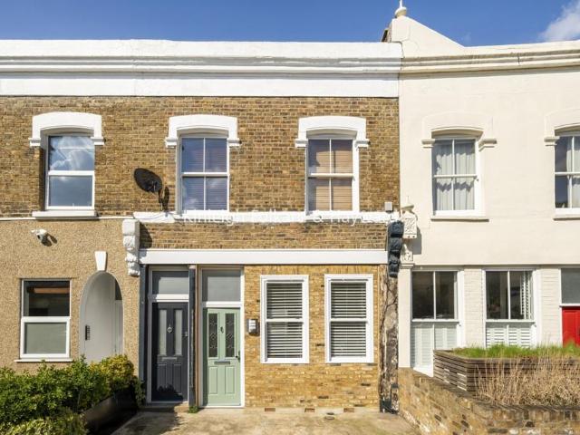 Apartment for rent in East Dulwich, Greater London