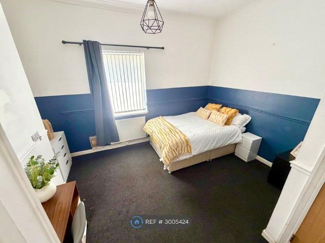 Room for rent in Nangreaves, Wales