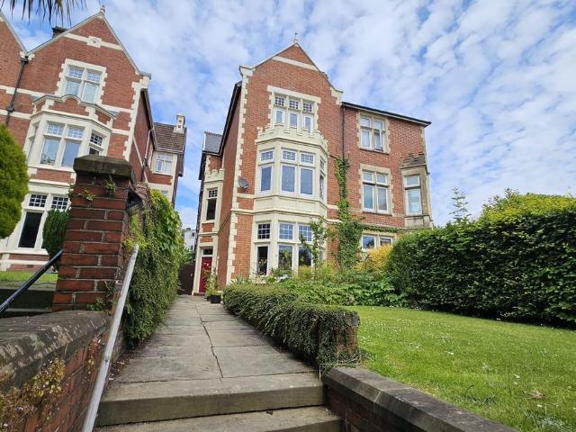 Apartment for rent in Nangreaves, Wales