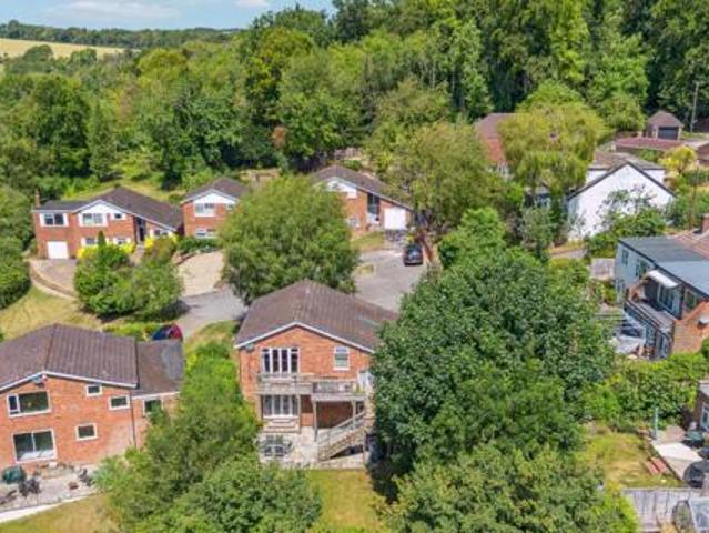 House for sale in Lunnon, Buckinghamshire