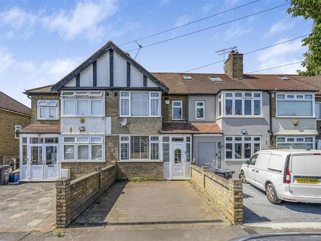 House for rent in Woodford Bridge, Greater London
