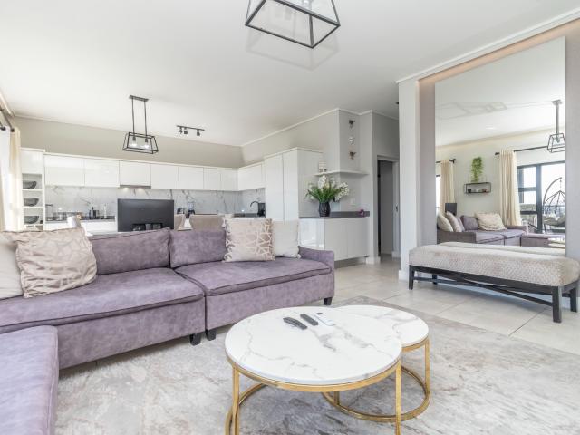 Apartment for rent in Vorna Valley, Midrand