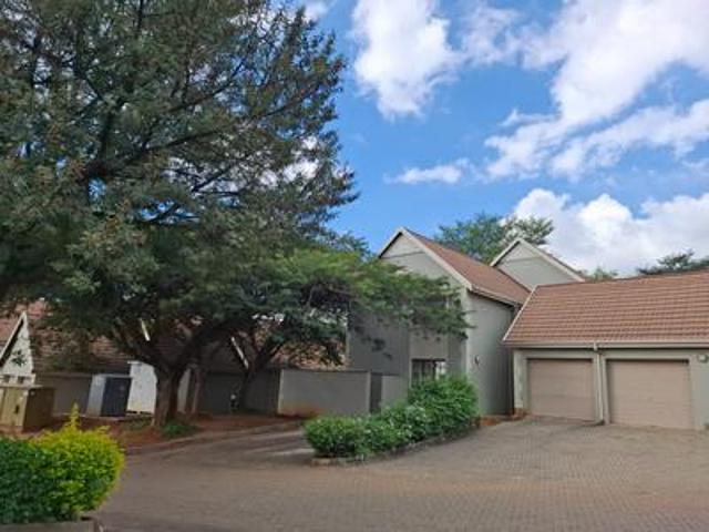 Townhouse for sale in Kungwini, Gauteng