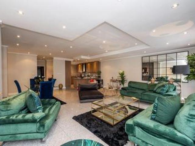 Apartment for sale in Vosloorus, Gauteng