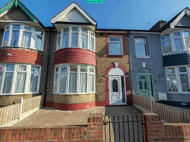 House for rent in Rainham, Greater London