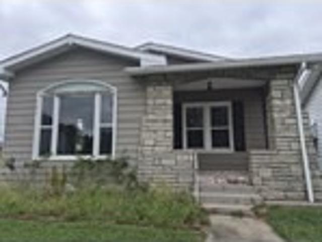 House for sale in Vincennes, Knox County