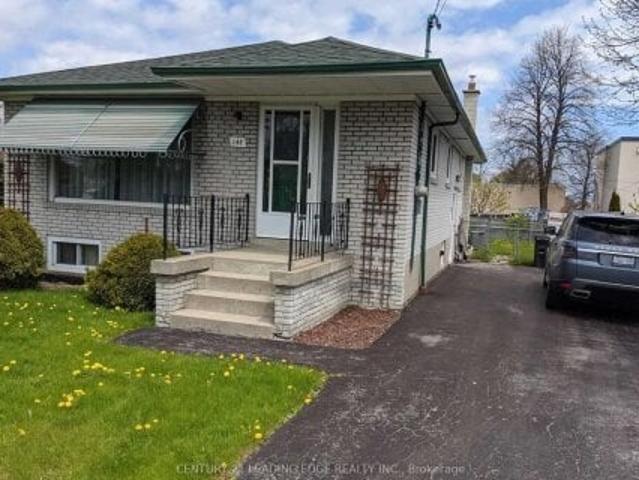 Duplex for rent in Woburn, Ontario