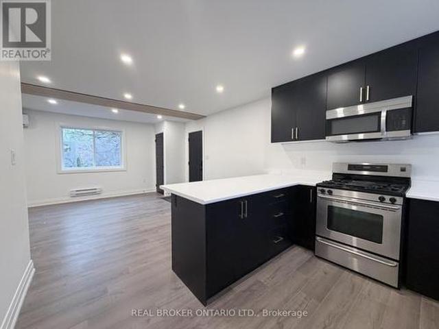 House for rent in Ancaster, Ontario