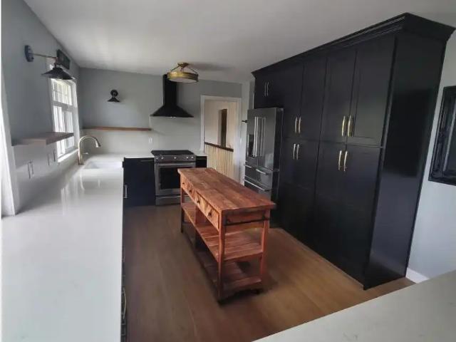 House for rent in Walnut Grove, British Columbia